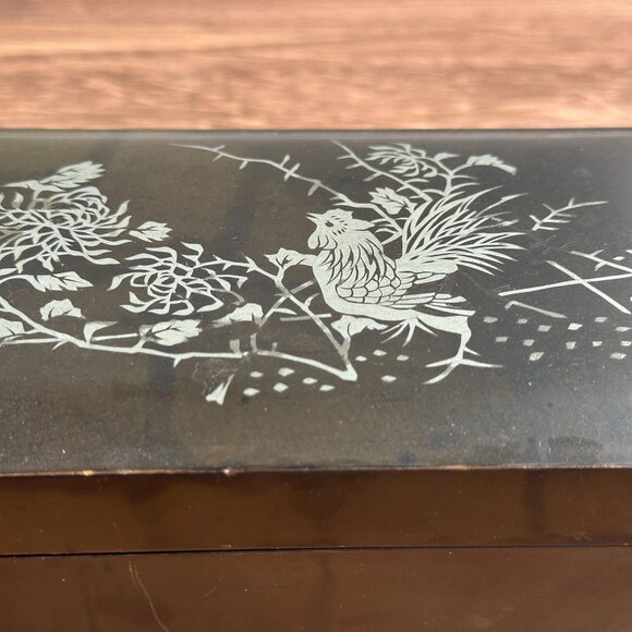 Vintage Chinese Lacquer Box, Men's Jewelry Storage - Picture 11 of 15